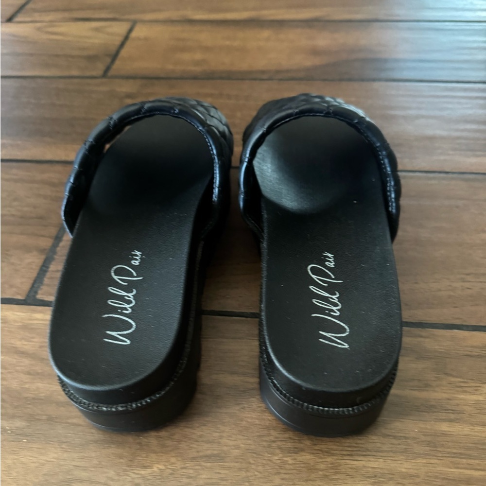 WILD PAIR Elevated Womens Platform Sandal Black size 8 - Picture 5 of 9